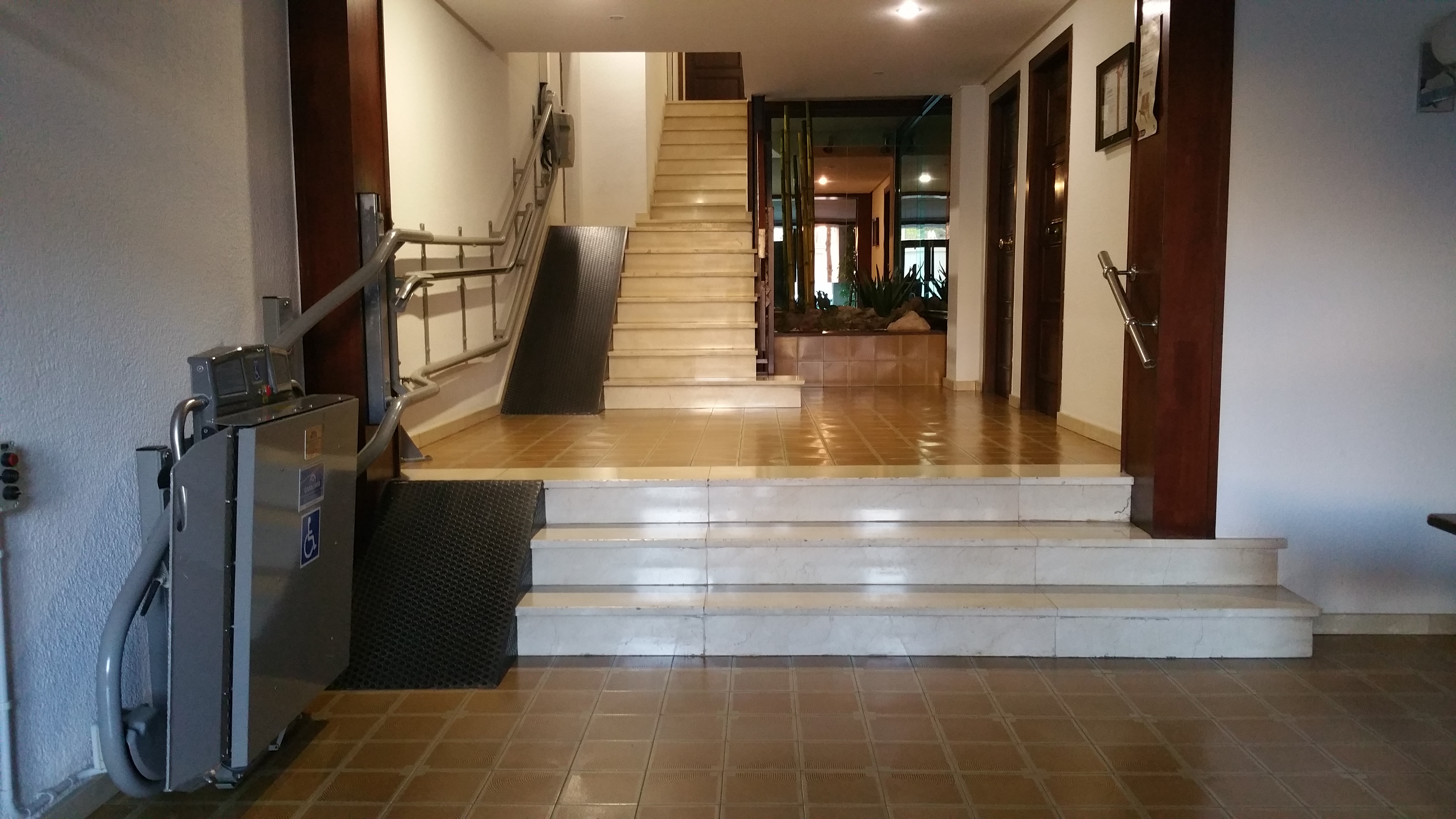 Accesibilidad para Comunidades de Propietarios Accesibilidad para Comunidades de Propietarios